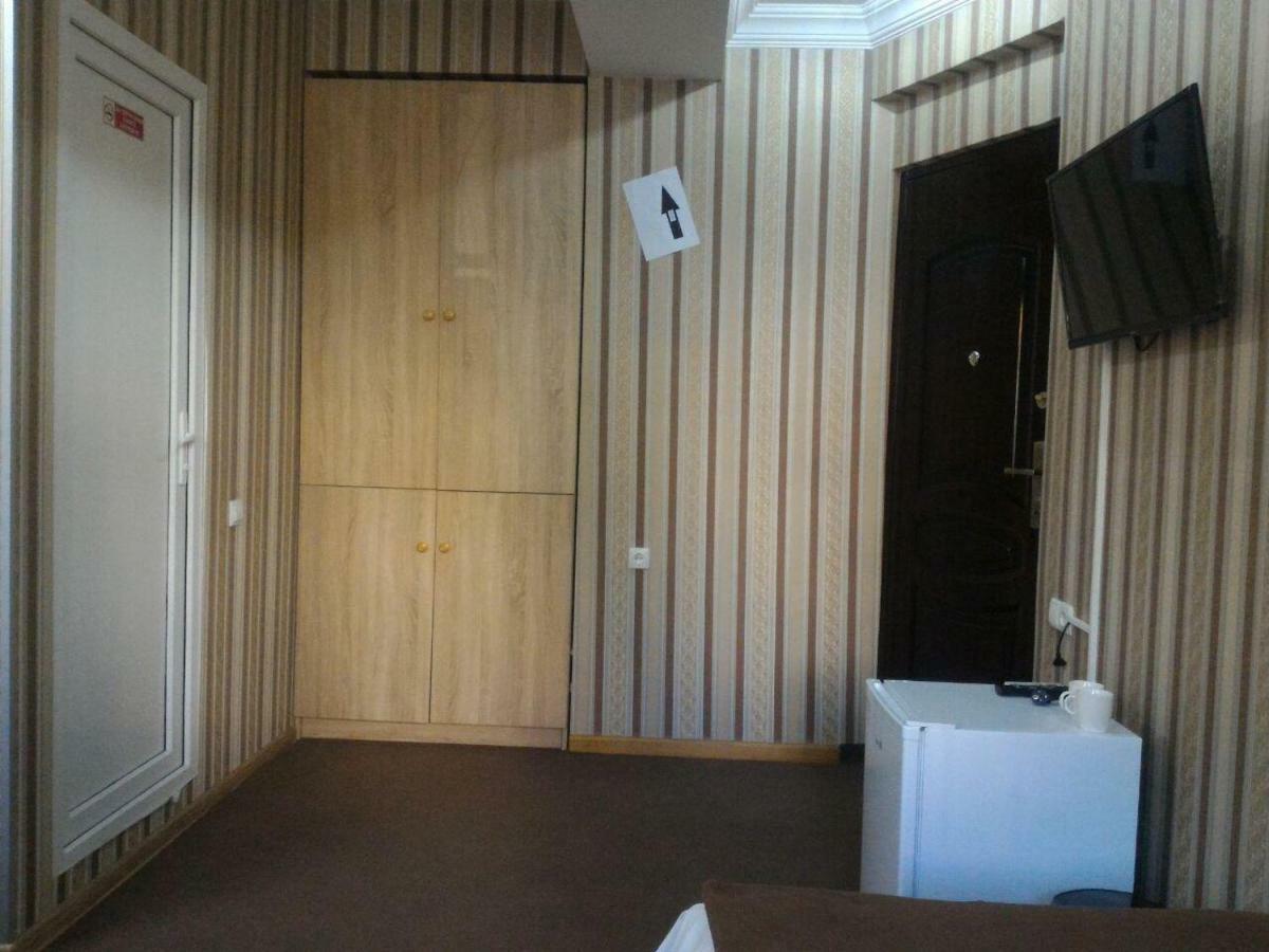 7 Star Bed & Breakfast Tbilisi Exterior photo
