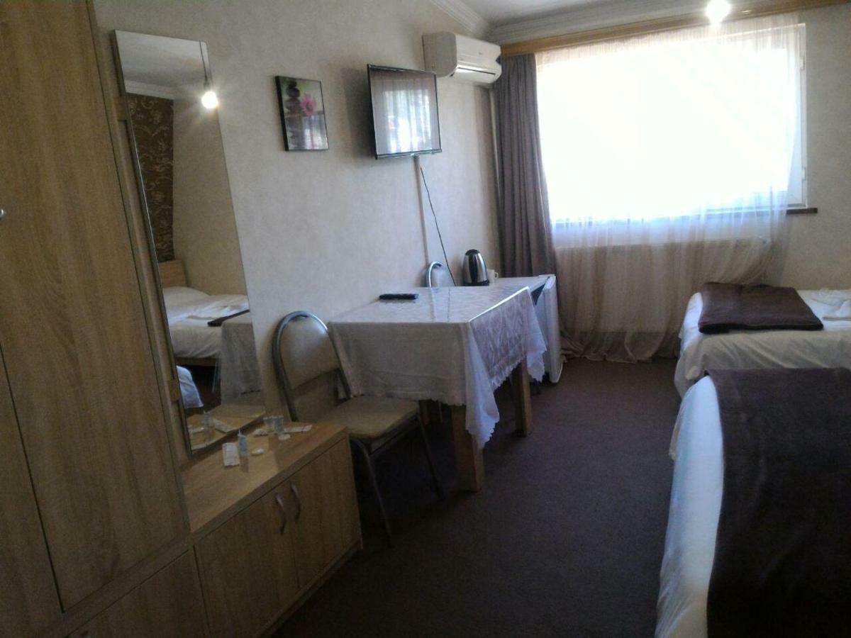 7 Star Bed & Breakfast Tbilisi Exterior photo