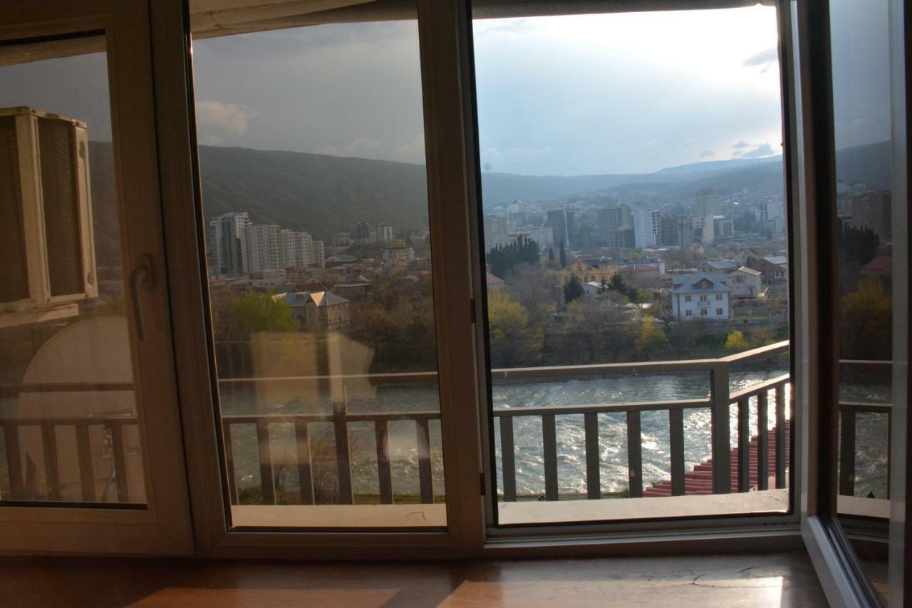 7 Star Bed & Breakfast Tbilisi Exterior photo