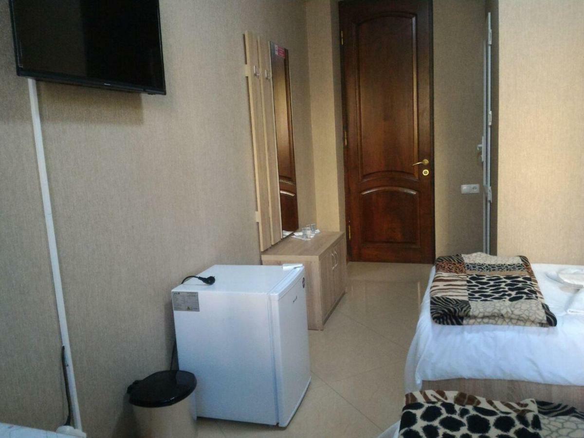 7 Star Bed & Breakfast Tbilisi Exterior photo