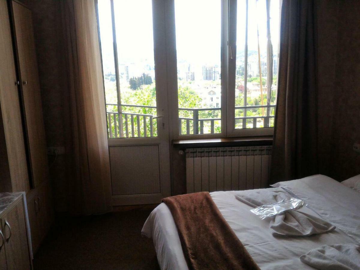7 Star Bed & Breakfast Tbilisi Exterior photo