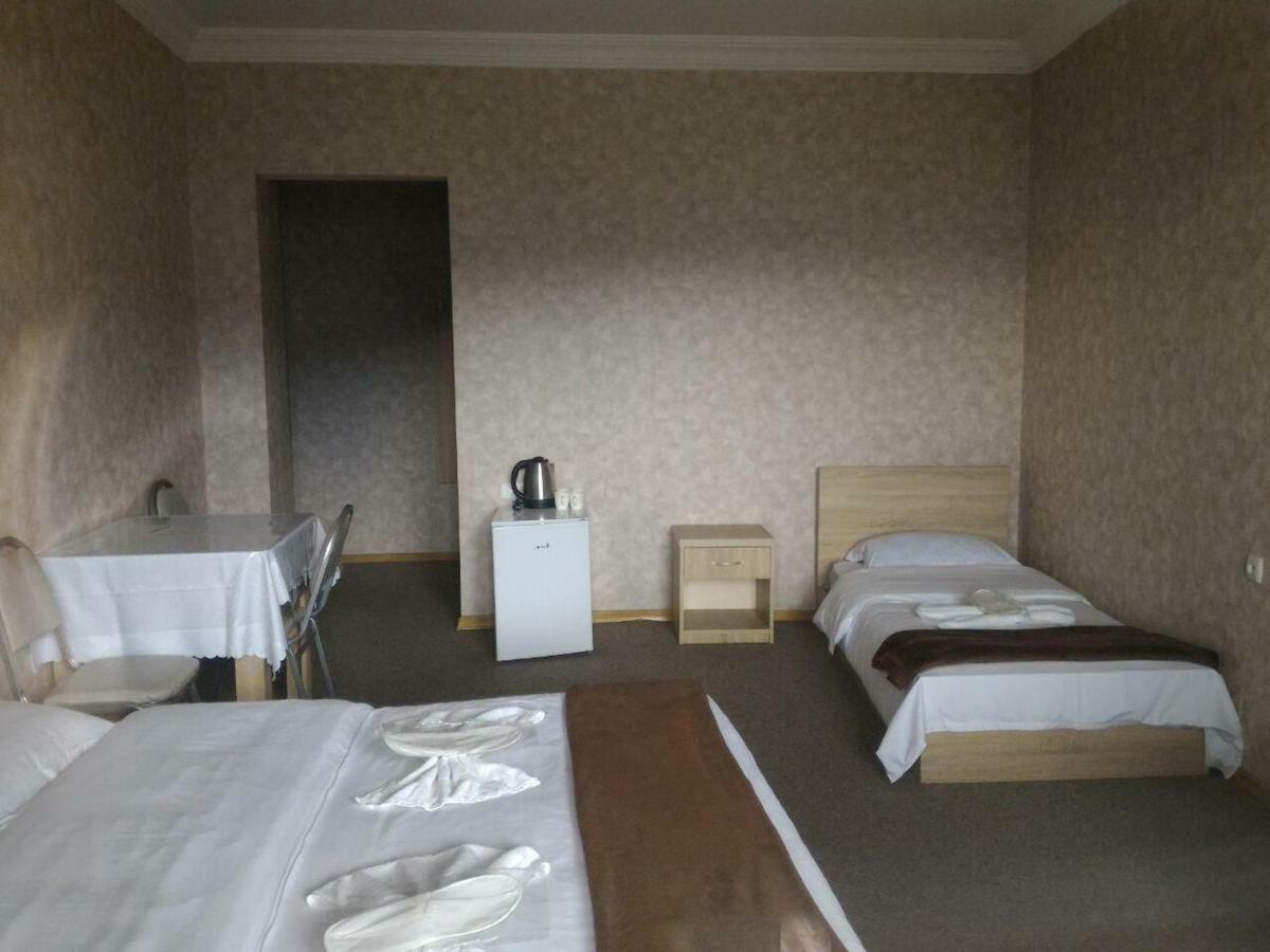7 Star Bed & Breakfast Tbilisi Exterior photo