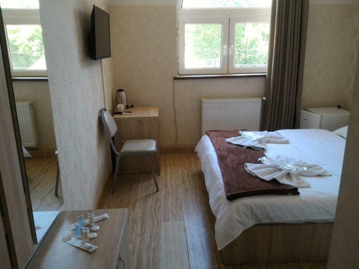 7 Star Bed & Breakfast Tbilisi Exterior photo